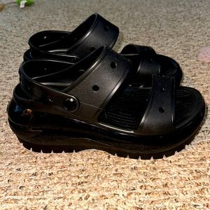 ✨NWOT!✨ CROCS MEGA CRUSH SANDALS BLACK SIZE 8W